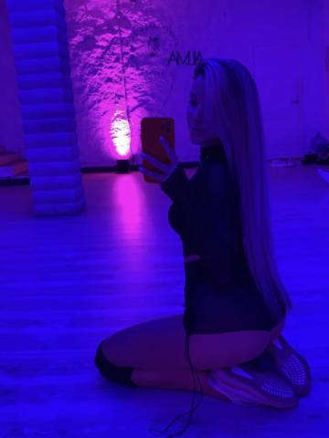 Мила Яркая Брюнетка фото 6